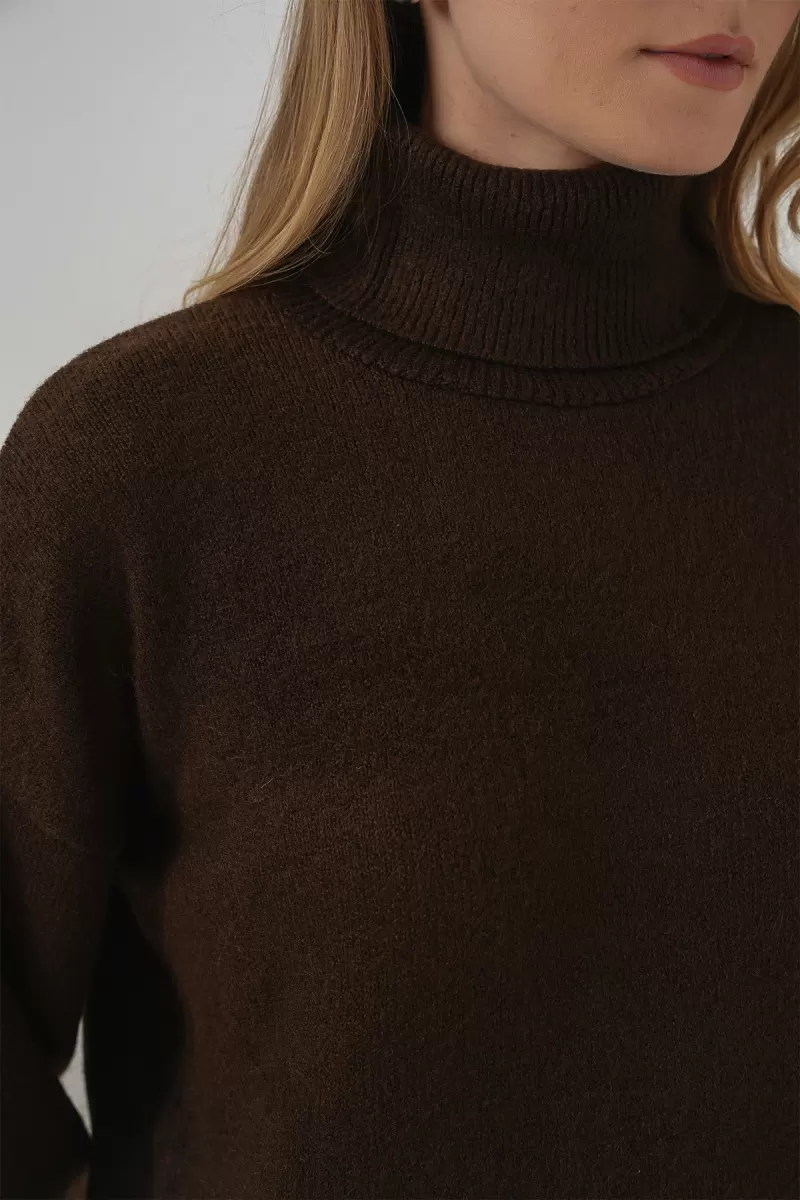 Kadın Balıkçı Yaka Oversize Triko Kahverengi Kazak