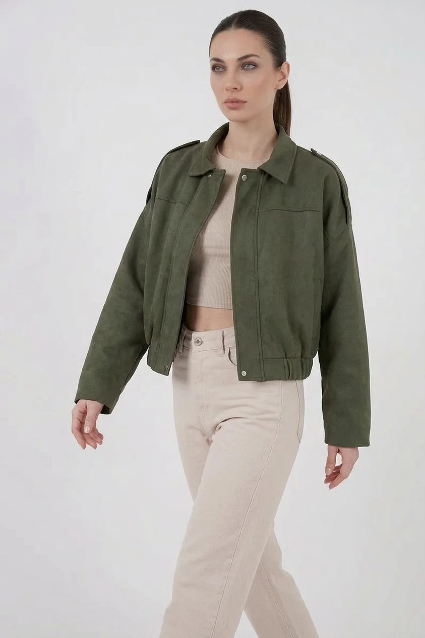 Kadın Klasik Yaka Oversize Kesim Omuz Detaylı Haki Ceket