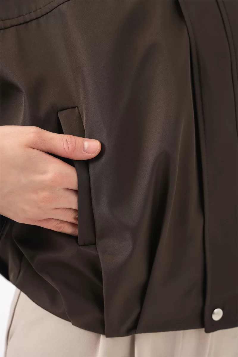 Kadın Klasik Yaka Oversize Kesim Omuz Detaylı Kahverengi Ceket