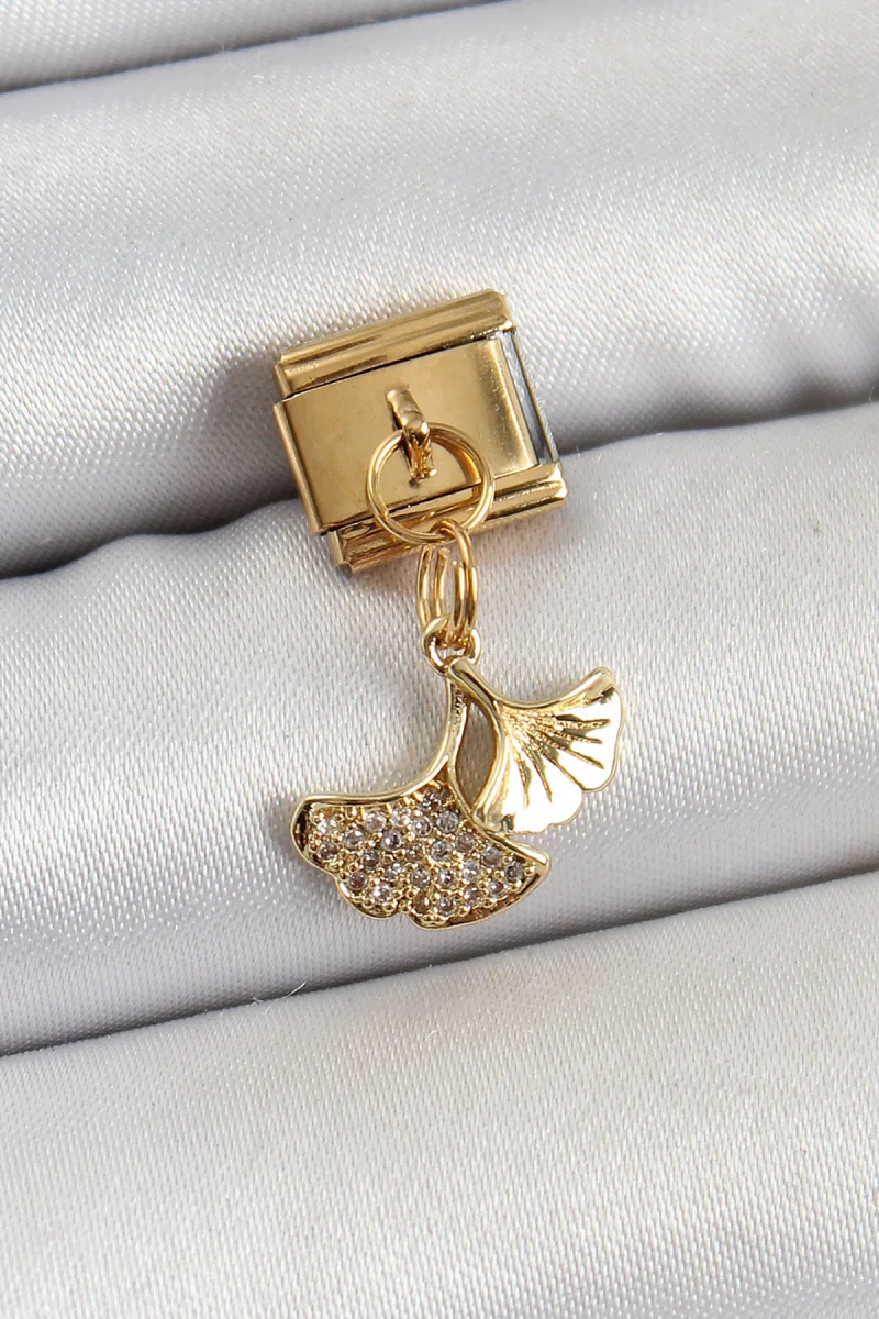 316L Çelik Sallantılı Zirkon Taşlı Balık Kuyruğu Model Gold Renk Charm