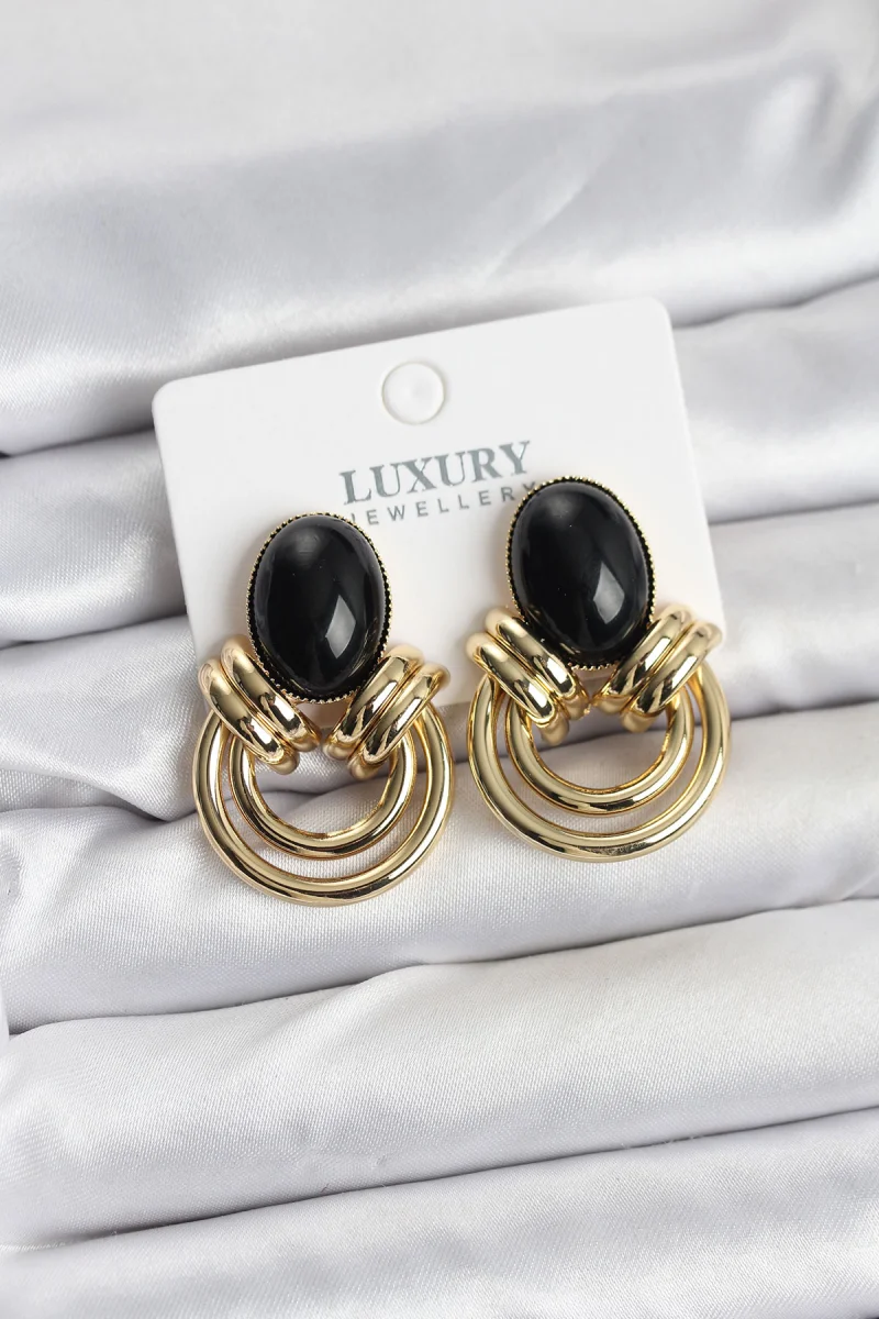 Pirinç Gold Renk Siyah Taşlı Vintage Kadın Küpe