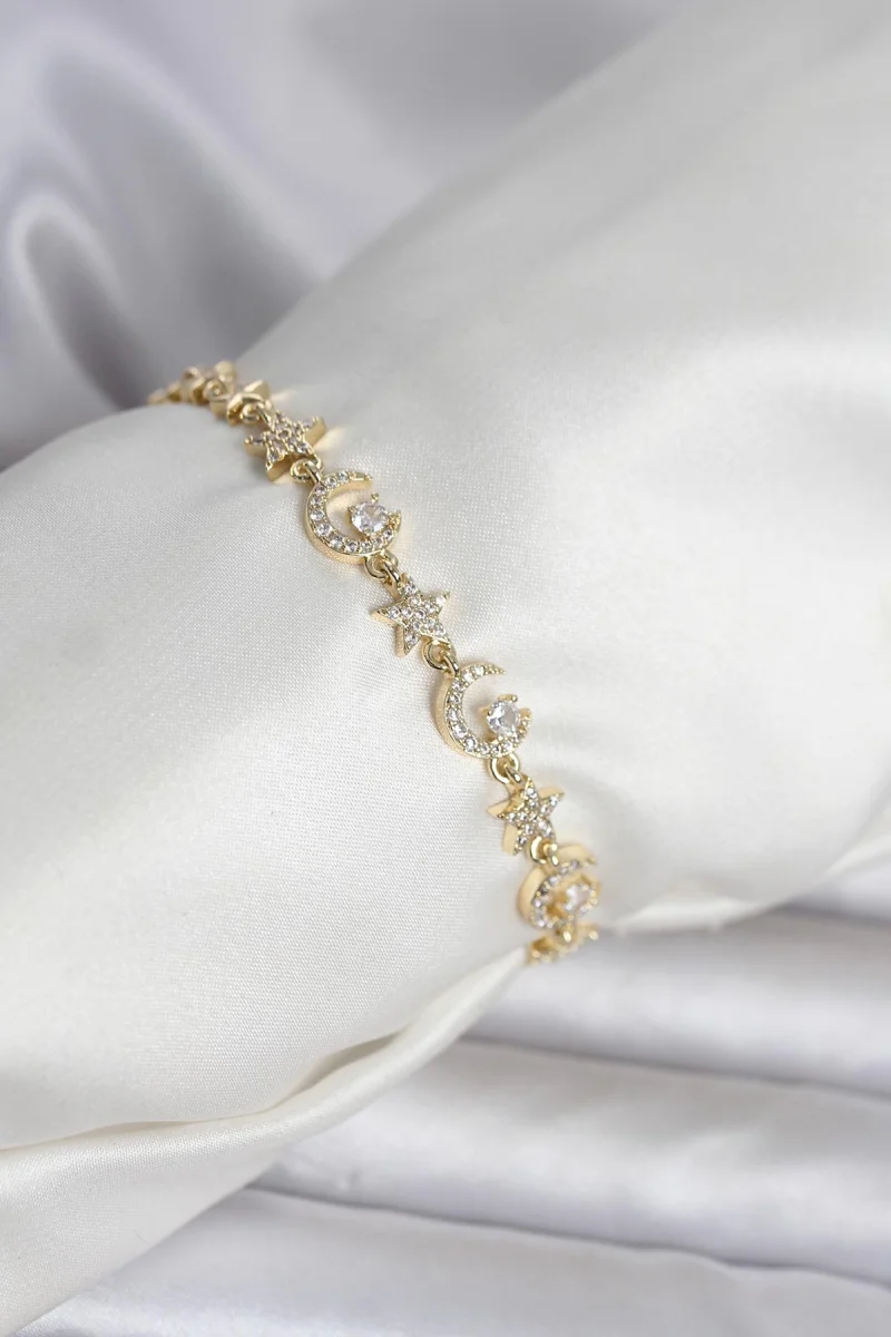 Pirinç Gold Renk Zirkon Taşlı Ay ve Yıldız Model Kadın Bileklik