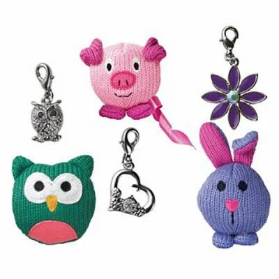 Yün Hışırtı Oyuncak ve Tasma Süsü Kedi Oyuncağı 4 Cm