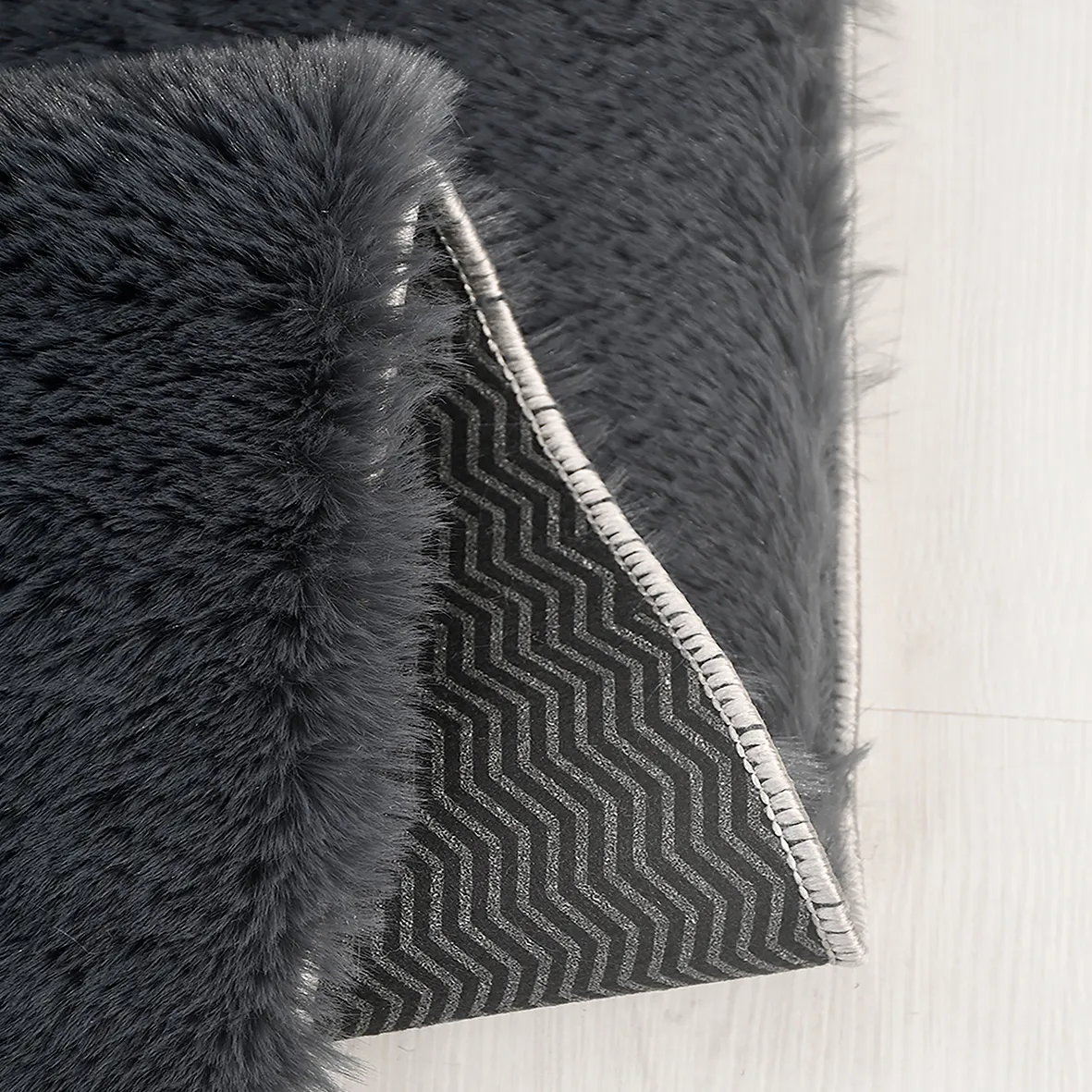 YoudayHomeCollection Tavşan Poly Peluş Model Halı 150X350