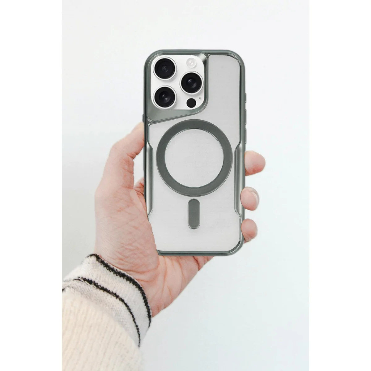 iPhone 11 Kılıf Boyi Magsafe Silikon Kapak - Çöl Titanyum