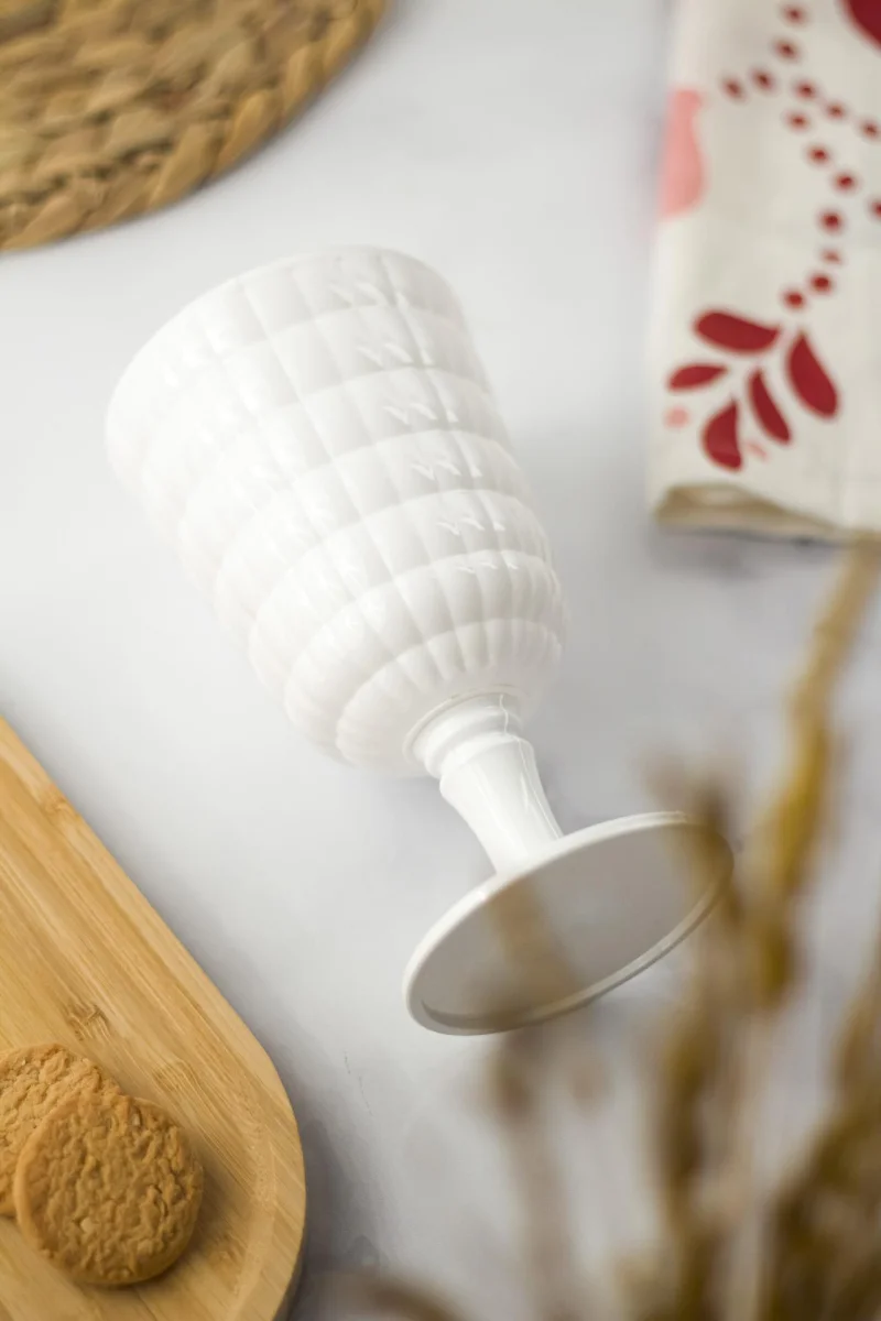 Allegra Beyaz Kadeh Bardak - 450 ml Tekli Akrilik Malzeme - Cam Değildir Kırılmaya Dayanıklı