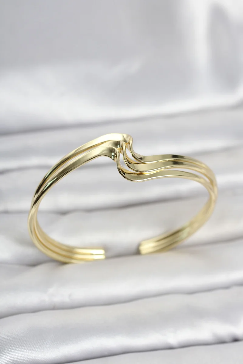 Zikzak Model Gold Renk Pirinç Kadın Bileklik