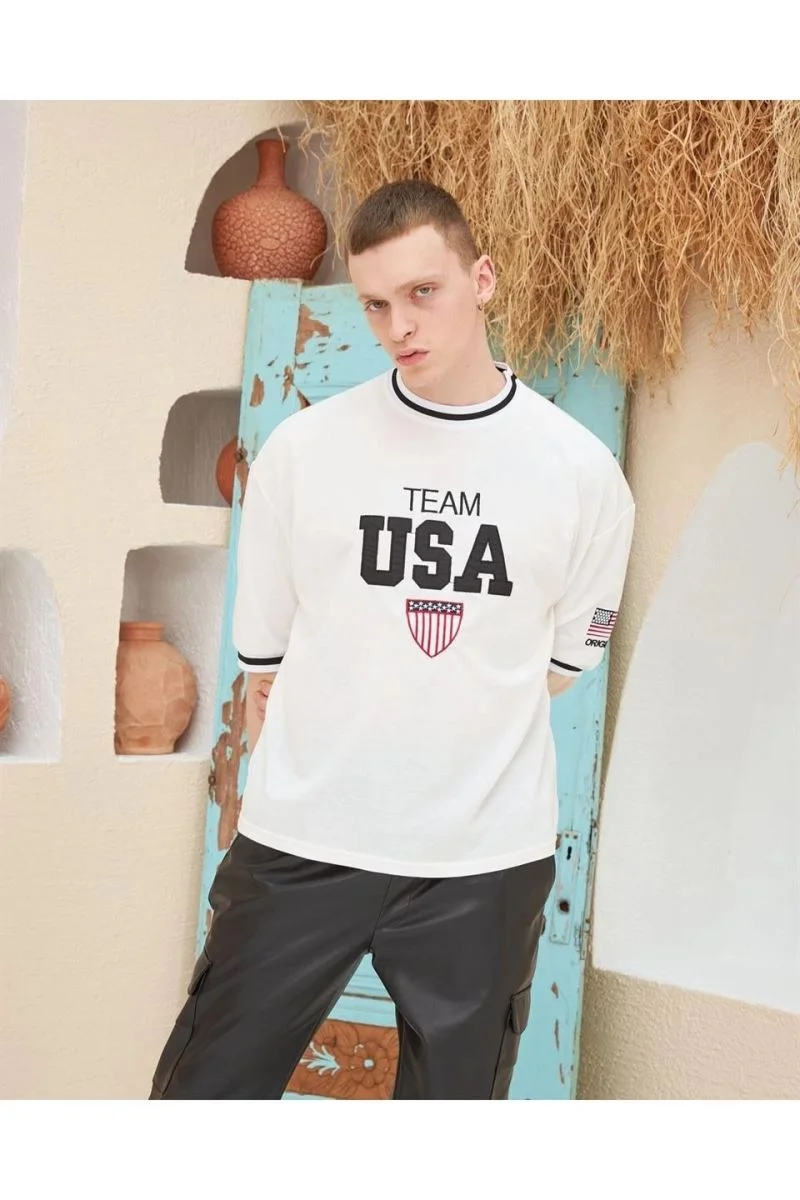 Erkek Bisiklet Yaka Tişört Nakış İşlemeli Kısa Kol Oversize T-Shirt - Beyaz
