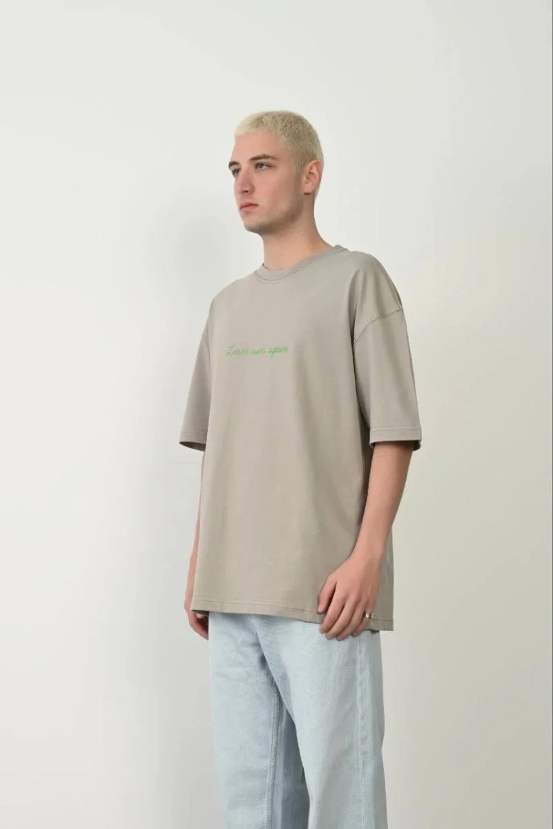 Erkek Baskılı T-Shirt Kısa Kol Bisiklet Yaka Rahat Kalıp Tişört  - Boyalı Gri