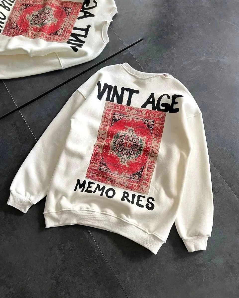 Kadın Bisiklet Yaka 3 İplik Baskılı Oversize SweatShirt - Beyaz