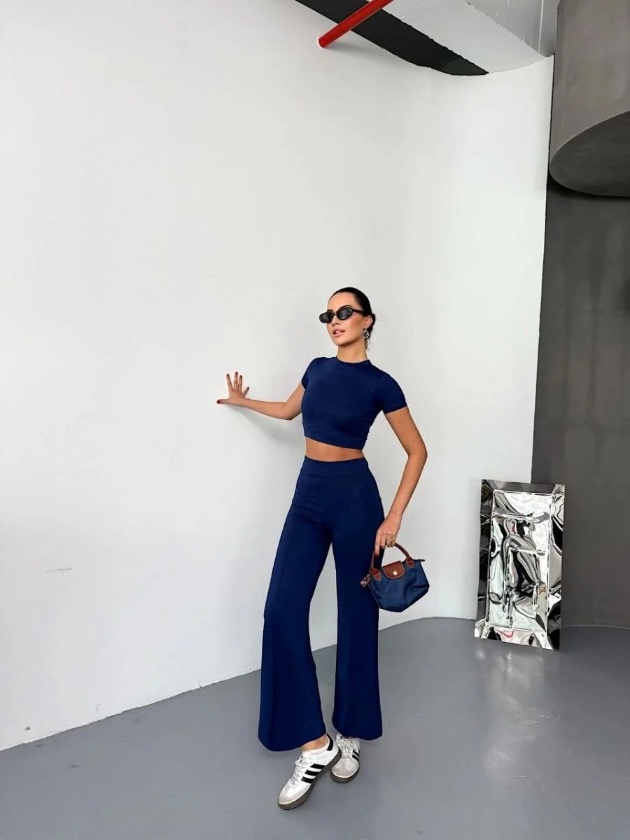 Kadın Osy Modal Yumuşak Kumaş Kısa Kollu Crop Alt ispanyol Paça Pantolon ikili Takım - Lacivert