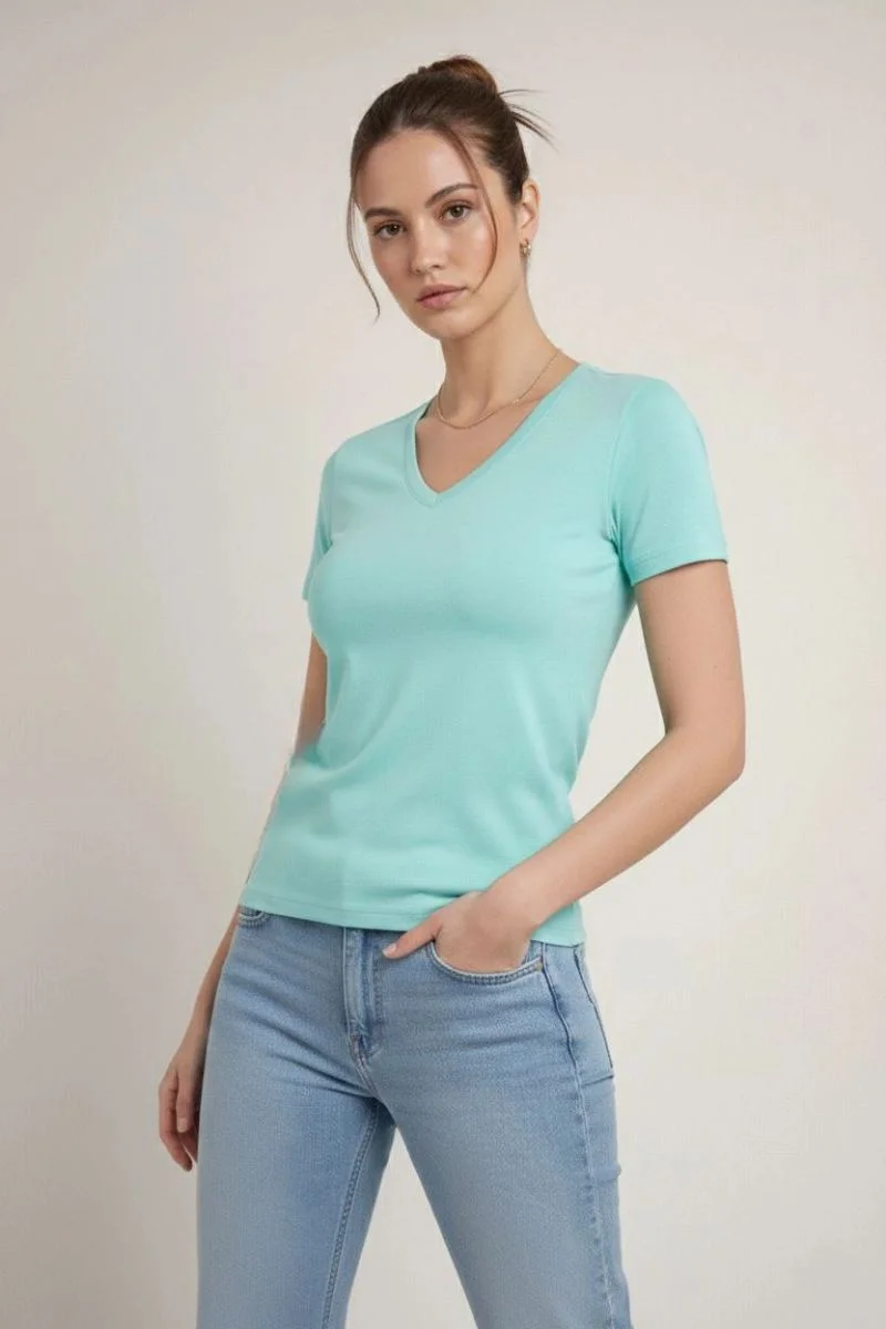 Kadın T-Shirt V Yaka Slim Fit Likralı Tişört Yazlık Basic Body - Turkuvaz