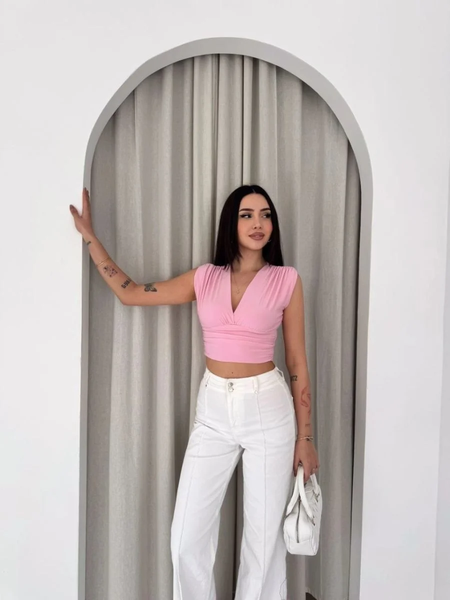 Kadın Vatkalı Kolsuz V Yaka Drapeli Crop Bluz Likralı Fit - Pembe