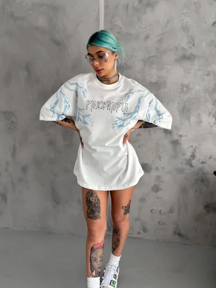 Kadın Tişort Bisiklet Yaka Yıldırım Şimşek Baskılı Kısa kol T-Shirt - Beyaz