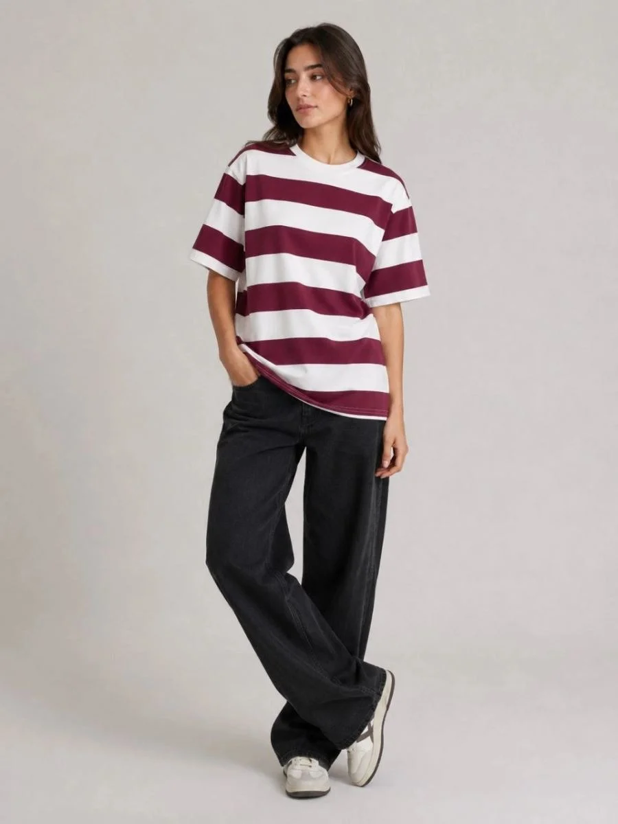 Kadın Çizgili Oversize Tişört Bisiklet Yaka Kısa Kol Yazlık T-Shirt - Bordo