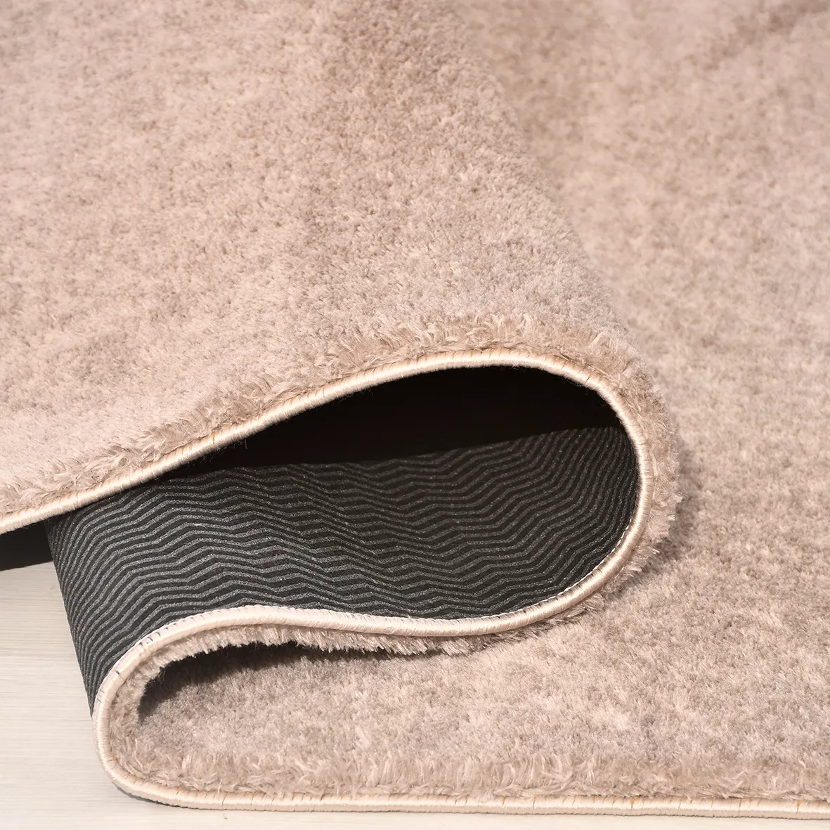 YoudayHomeCollection POLY Peluş Model Halı 200X200