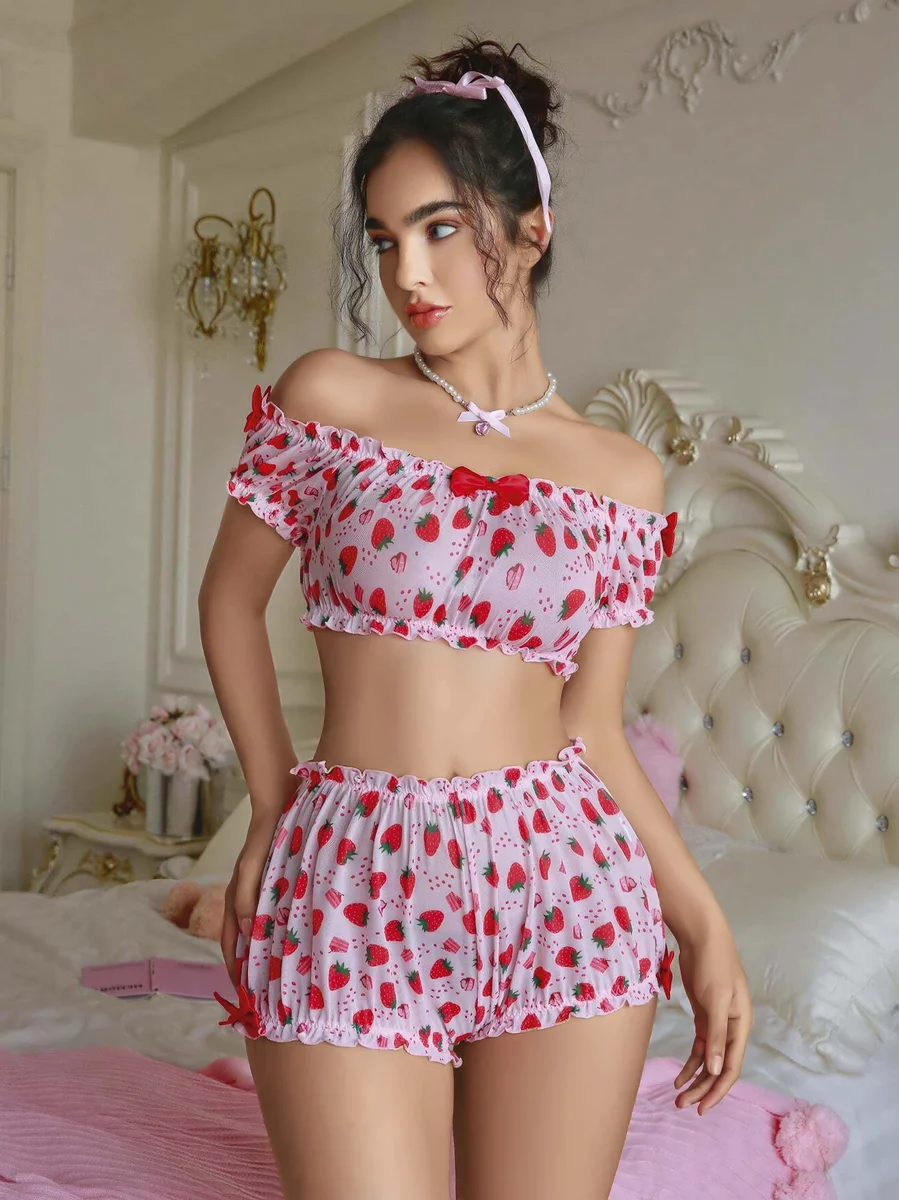 Kadın Pembe Çilek Desenli Sexy Kostüm