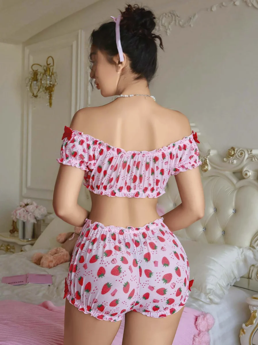 Kadın Pembe Çilek Desenli Sexy Kostüm