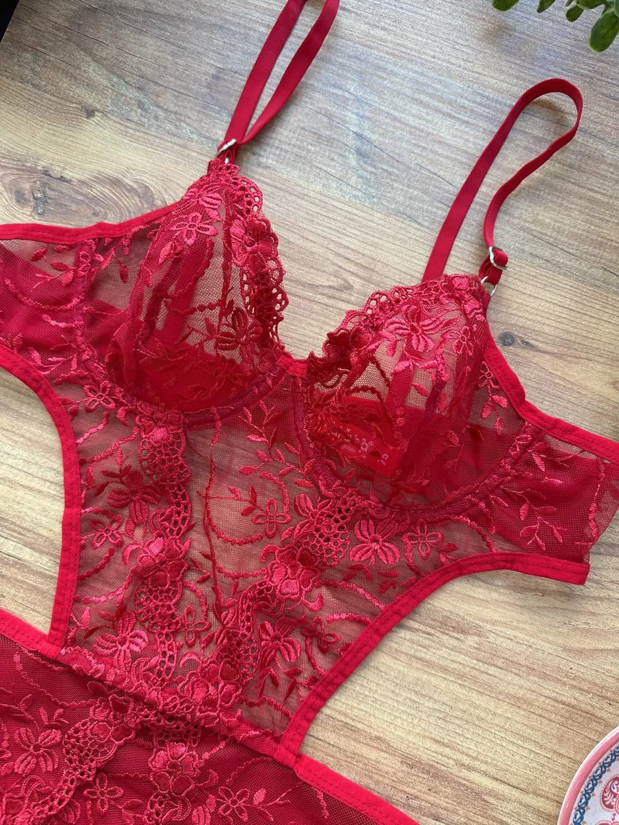 Çiçek Desenli Kırmızı Bodysuit