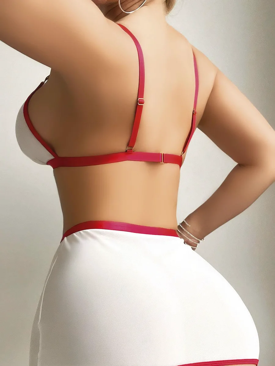 Seksi Sütyenli Mini Etekli Fantezi Hemşire Kostümü