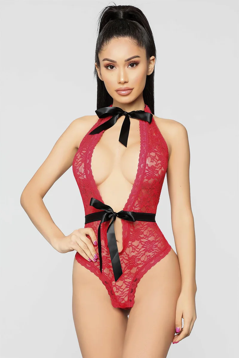 Kırmızı Boyun ve Bel Kısmı Fiyonklu Babydoll