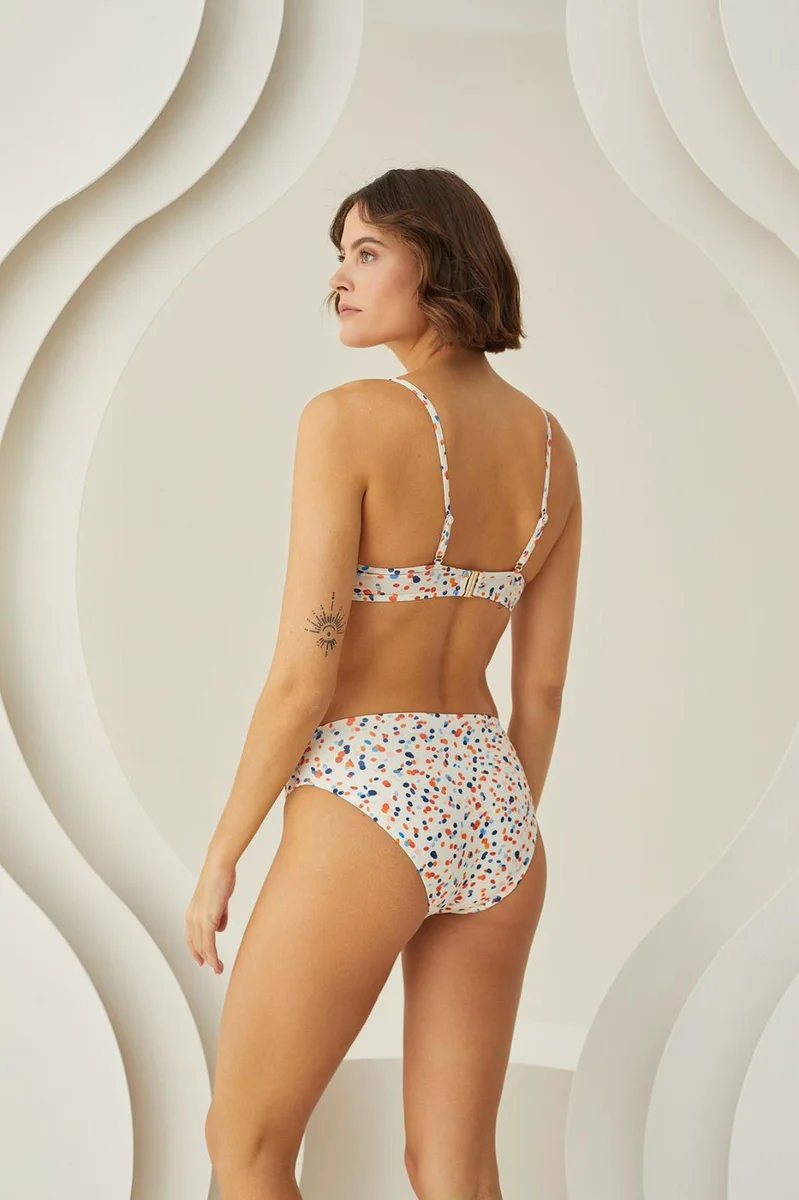 Puantiyeli Şık Desenli Kaplı Bikini Takımı