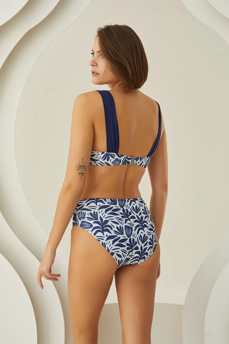 Özel Tasarım Yaprak Desenli Kaplı Bikini Takımı