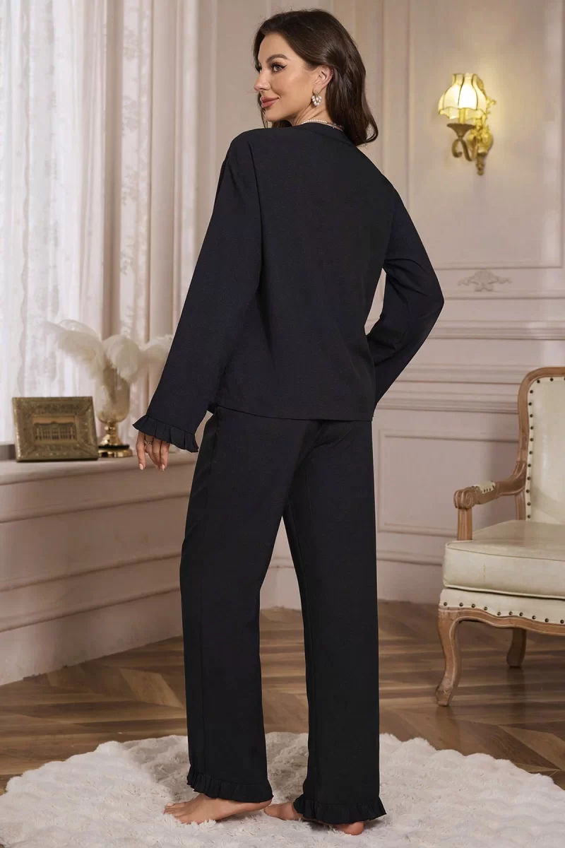 Kadın Siyah Önden Bağlamalı Kolu ve Paçası Fırfır Detaylı Uzun Kollu Pijama Takımı