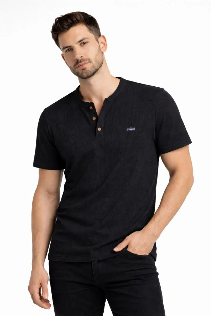 Erkek Waffle Dokulu Likralı Henley Yaka Düğmeli Regular Kısa Kol T-Shirt - Siyah