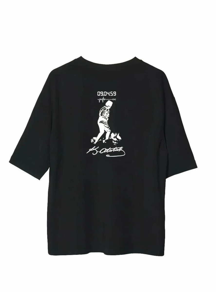 Erkek Kısa Kol Tişört Bisiklet Yaka ATATÜRK Baskılı T-Shirt - Siyah