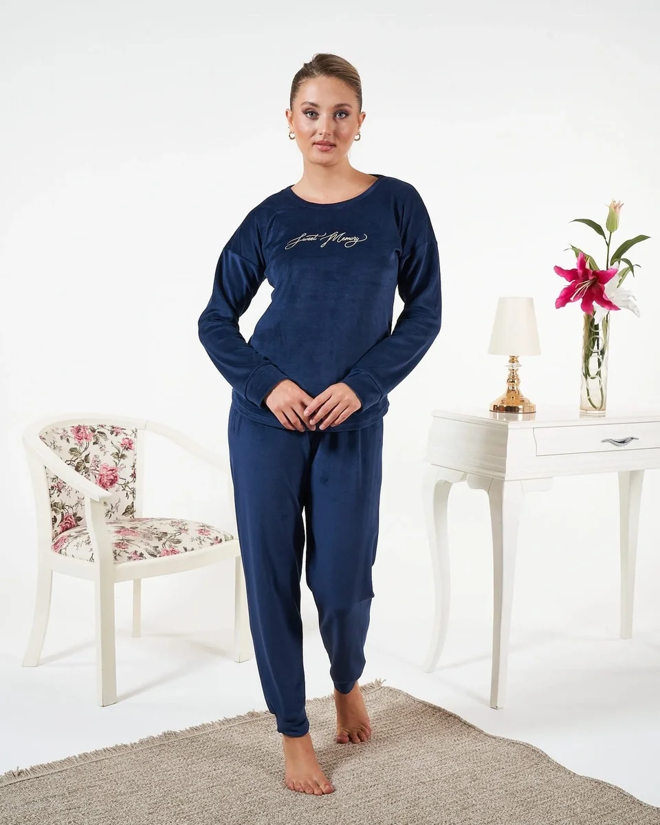 Estiva 25381 Uzun Kol Kadife Pijama Takımı