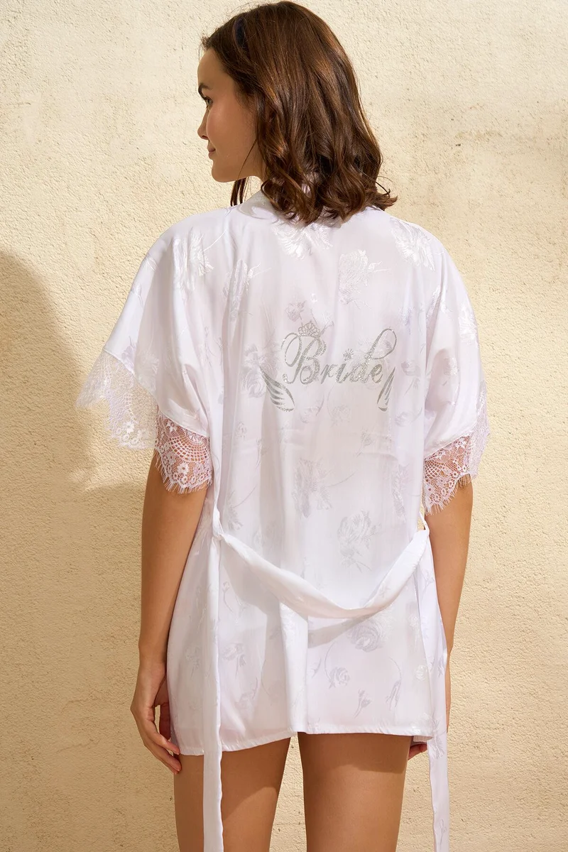 Saten Bride Baskılı Dantelli Sabahlık Balensiz Desteksiz Dolgusuz Bralet Sütyen ve Şort 3'lü Takım