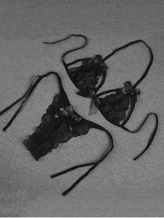 Fantezi Seksi Siyah Fiyonk Süslemeli Dantelli Sütyen String Takımı