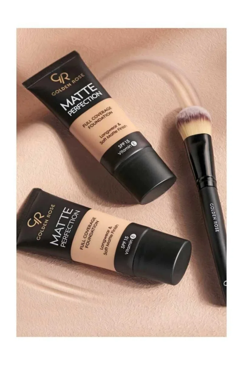 Matte Perfection Foundation Warm 05 Söğüt Özü & Üzüm Çekirdeği Yağlı Mat Fondöten 35 ml