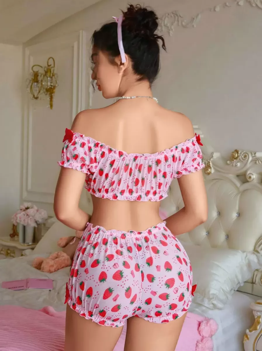 Kadın Pembe Çilek Desenli Şortlu Pijama Takımı