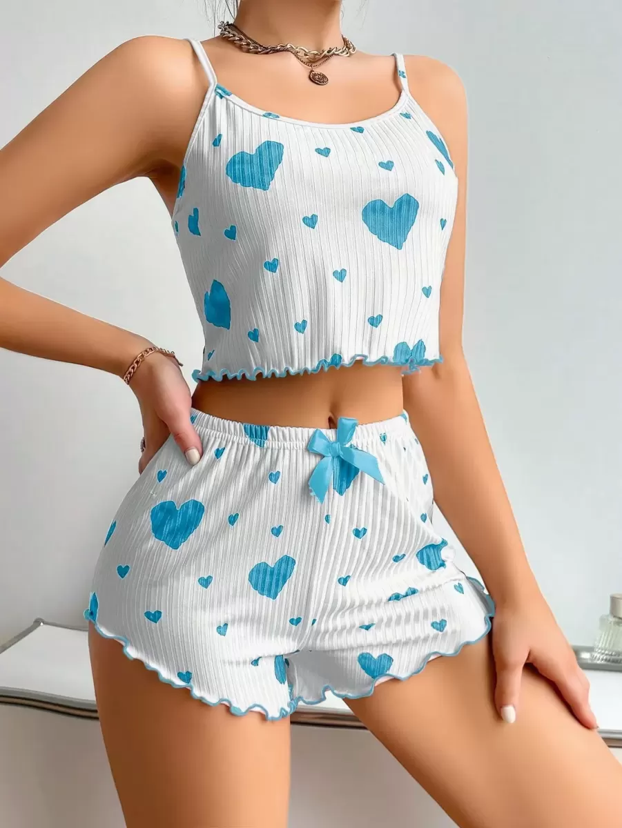 Kadın Beyaz Mavi Kalp Desenli Askılı Şortlu Pijama Takımı Rahat Şık 2’li Set