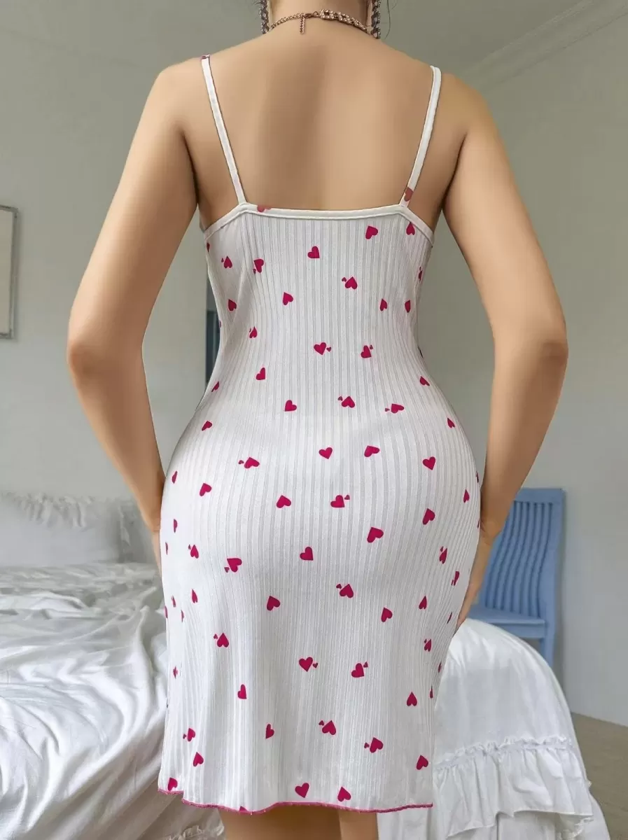 Kadın Beyaz Kırmızı Kalp Desenli Askılı Elbise Yandan Dantel Detaylı Şık Mini Elbise Özel Tasarım