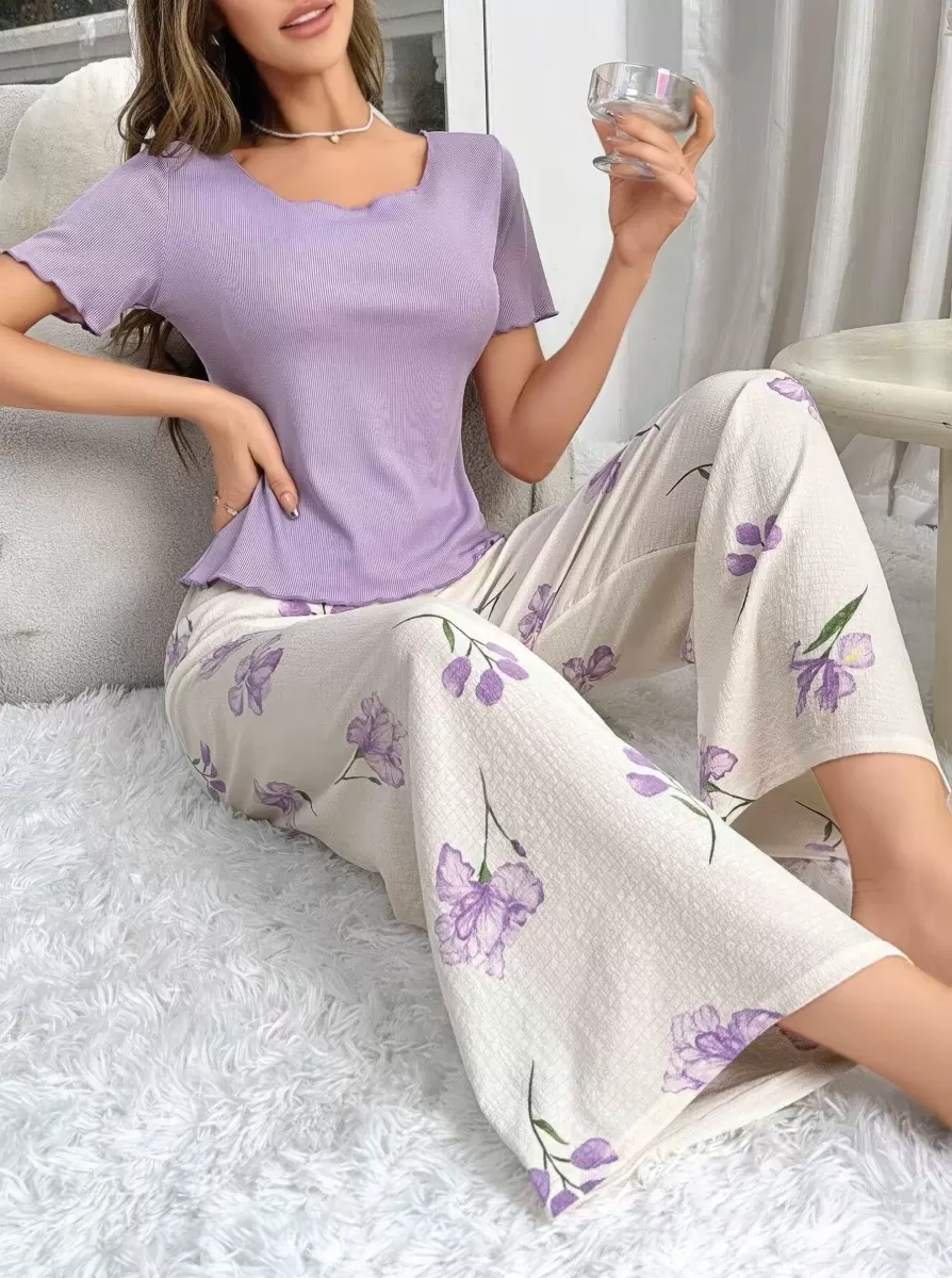 Kadın Mor Çiçek Desenli Uzun Pijama Takımı Yumuşak Pamuklu Rahat Ev Giyimi Özel Tasarım