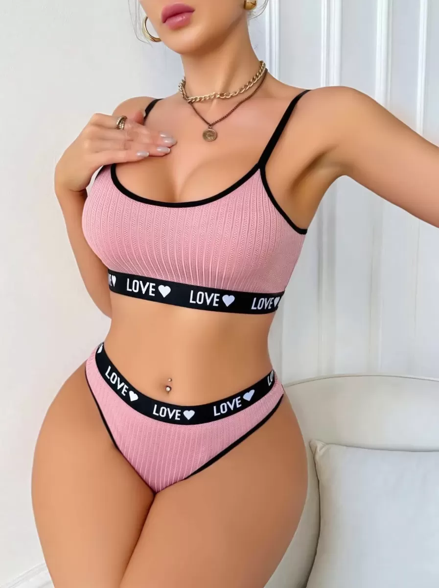 Kadın Pembe Love Yazılı Mayo Bikini Şık Esnek Kumaş Plaj Giyim Özel Tasarım
