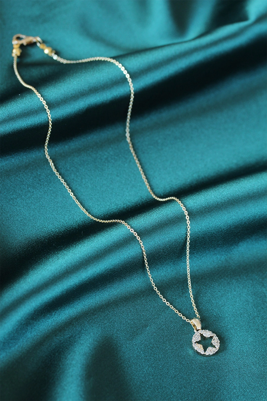 Yıldız Tasarım Gold Renk Kadın Kolye