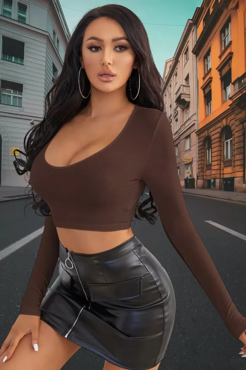 Kahverengi Derin U Yaka Crop Top Uzun Kollu Dar Kesim Kadın Bluz
