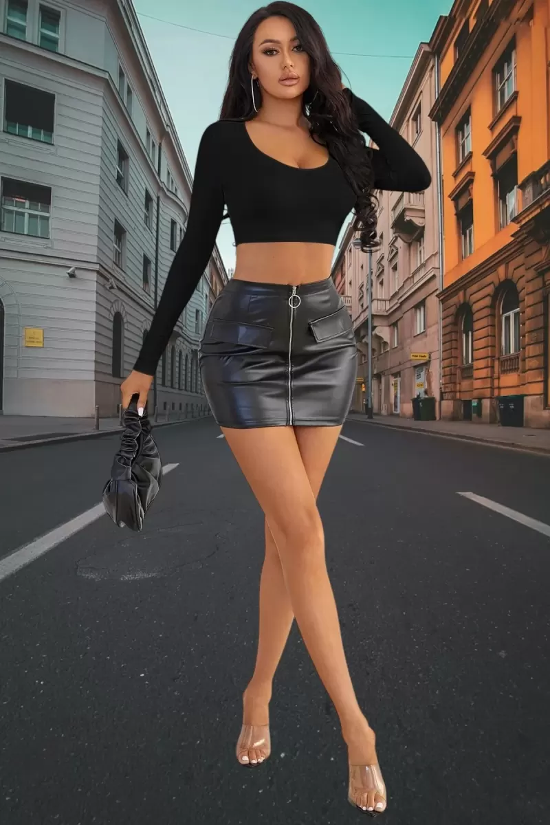 Siyah Derin U Yaka Crop Top Uzun Kollu Dar Kesim Kadın Bluz