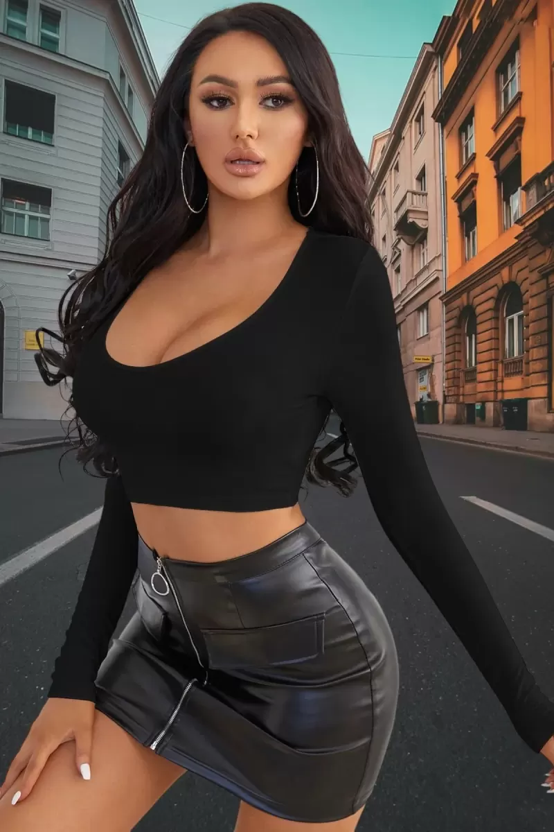 Siyah Derin U Yaka Crop Top Uzun Kollu Dar Kesim Kadın Bluz