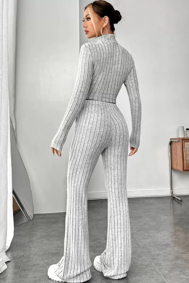 Kadın Gri Çizgili Boğazlı Crop Top Yüksek Bel Pantolon Takım Şık 2’li Set