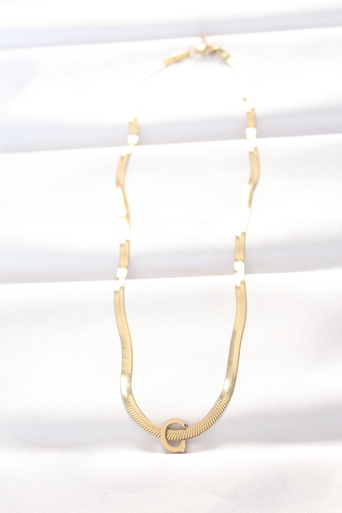 316L Çelik C Harfli Gold Renk İtalyan Zincirli Kolye