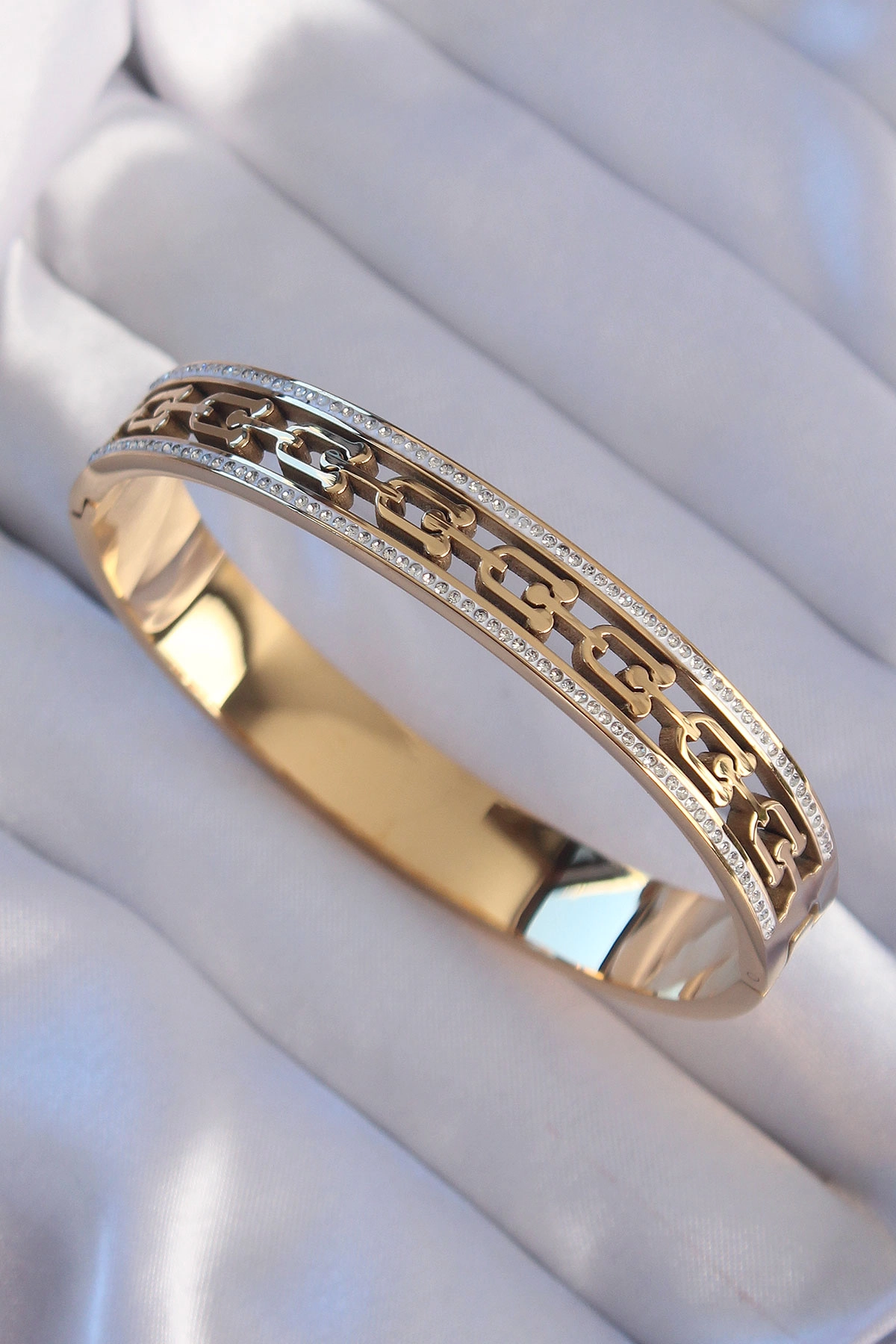 316L Çelik Gold Renk Zirkon Taşlı Model Kelepçe