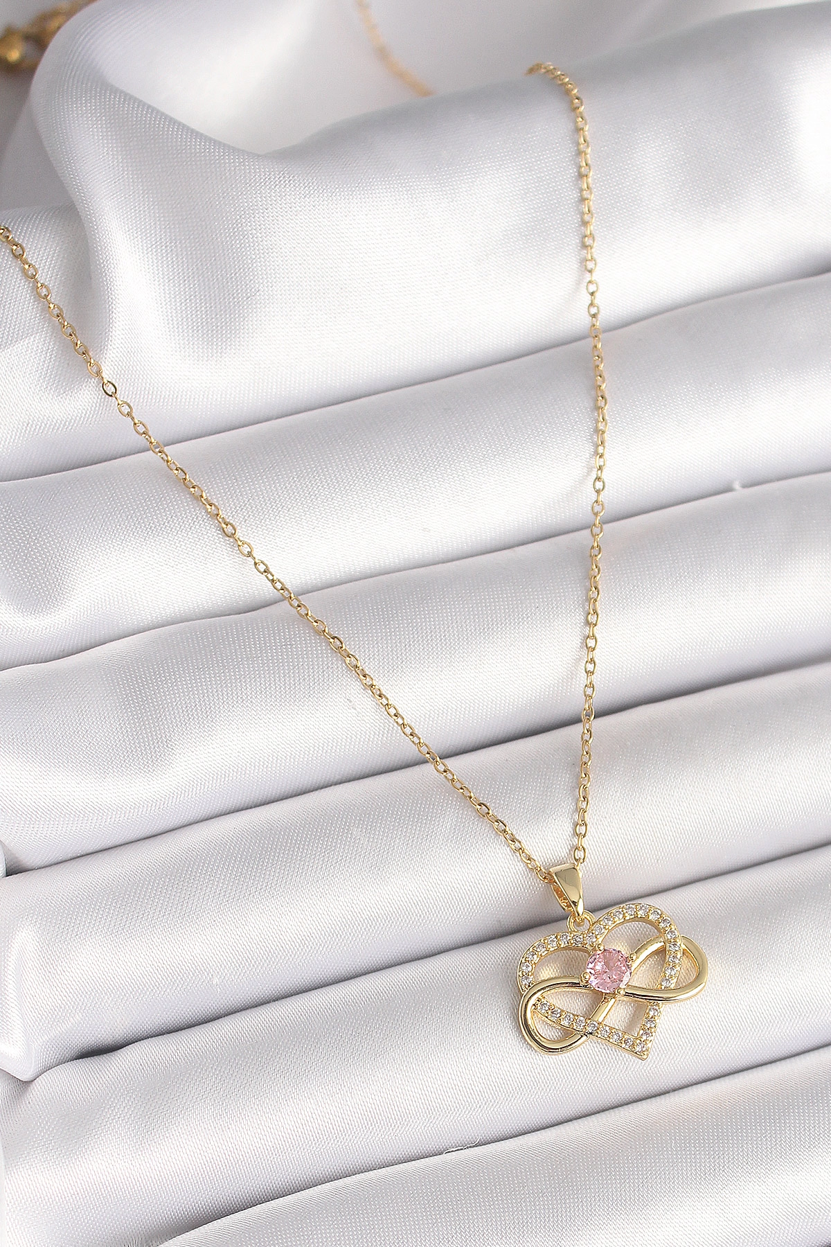 316L Çelik Gold Renk Zincir Zirkon Taşlı Sonsuzluk Kalp Model Kadın Kolye