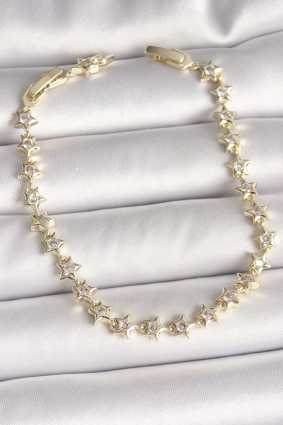Pirinç Gold Renk Zirkon Taşlı Yıldız Model VIP Seri Kadın Bileklik