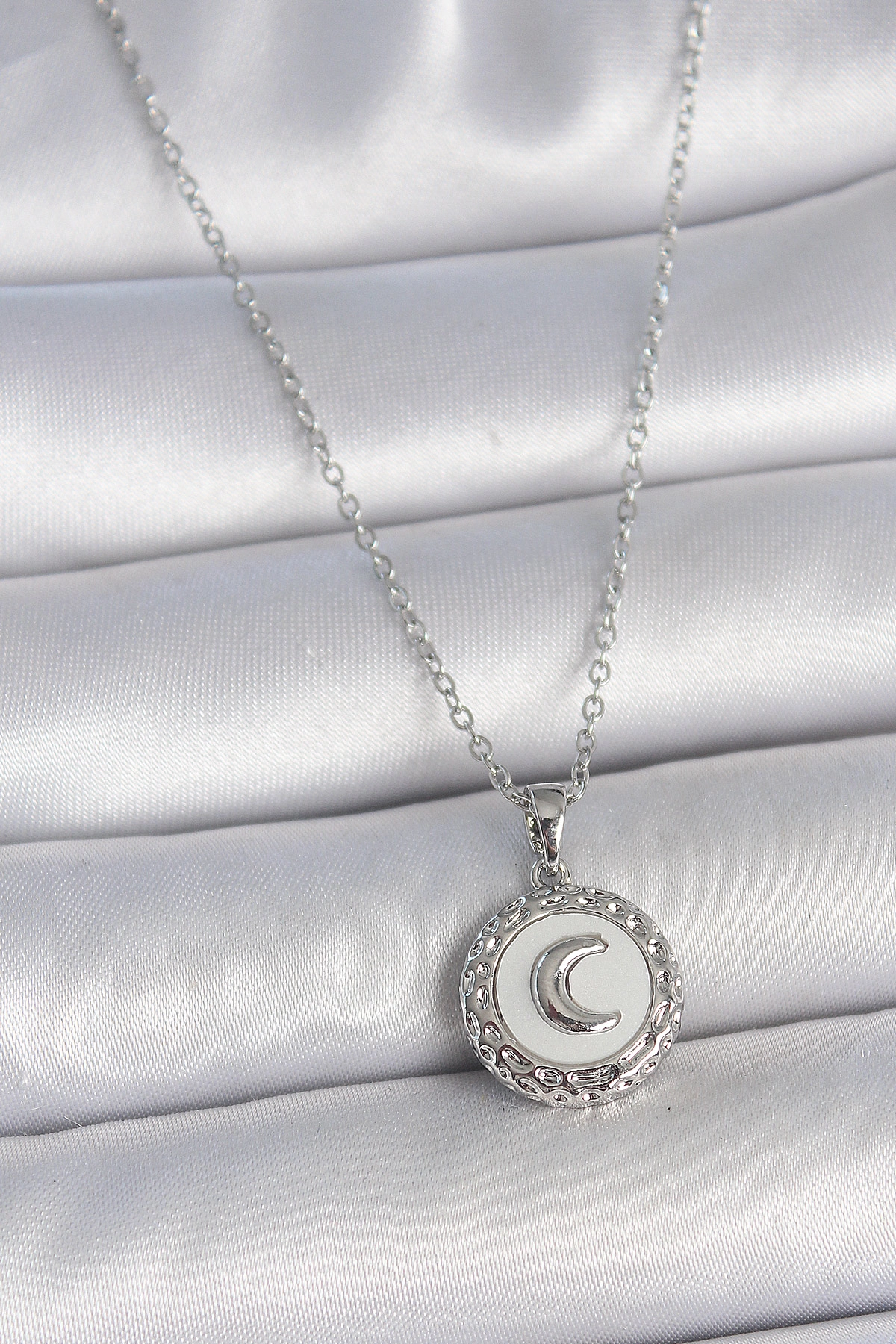 316L Çelik Gümüş Renk Zincir Beyaz Mineli Hilal İşlemeli Madalyon Model Kadın Kolye