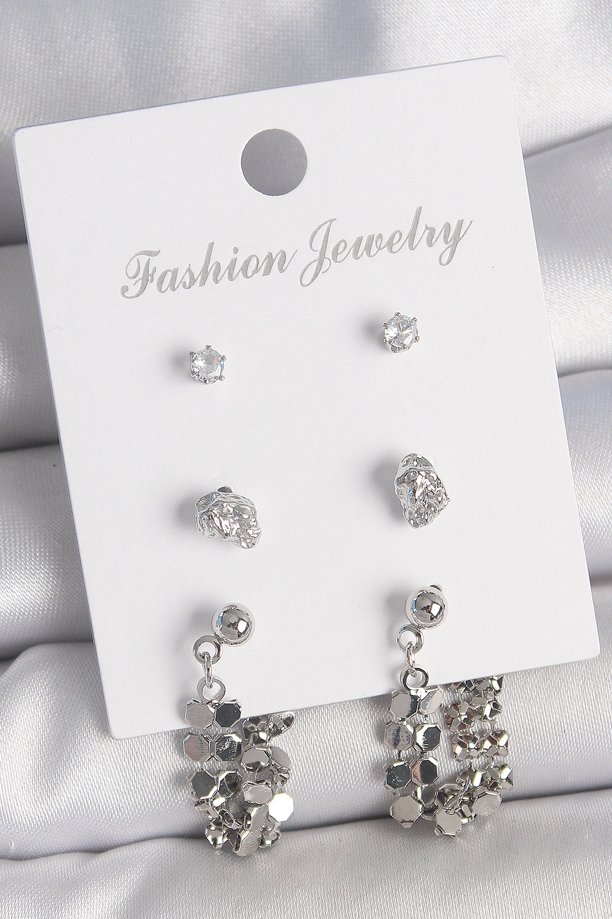 Pirinç Gümüş Renk Zirkon Taşlı Pullu Sallantılı Model 3 Çift Kadın Küpe Seti